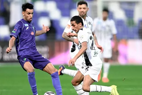 الهزيمة السادسة.. الفتح يعمق جراح الشباب في الدوري السعودي